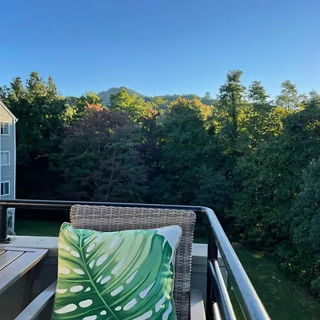 Gatlinburg Summit Getaway For 2 With Amazing View! Apartment Exterior photo